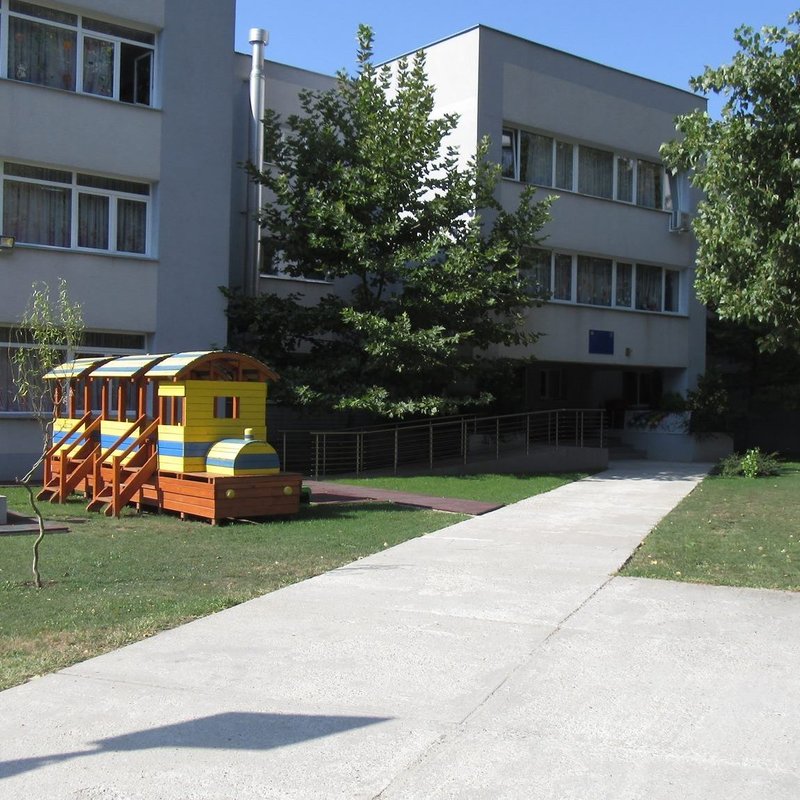 Albinutele - Gradinita cu program prelungit